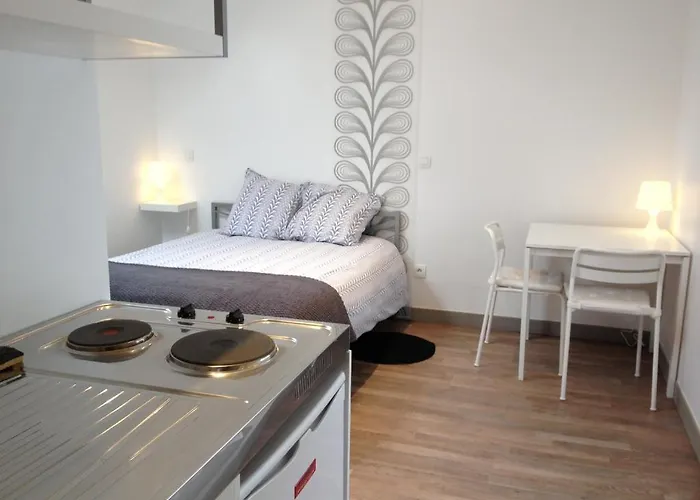 Le Magloire Bed & Breakfast 3*